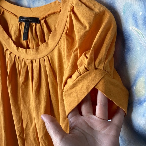 💛BCBGMaxAzria Mustard Yellow Top - Picture 3 of 4